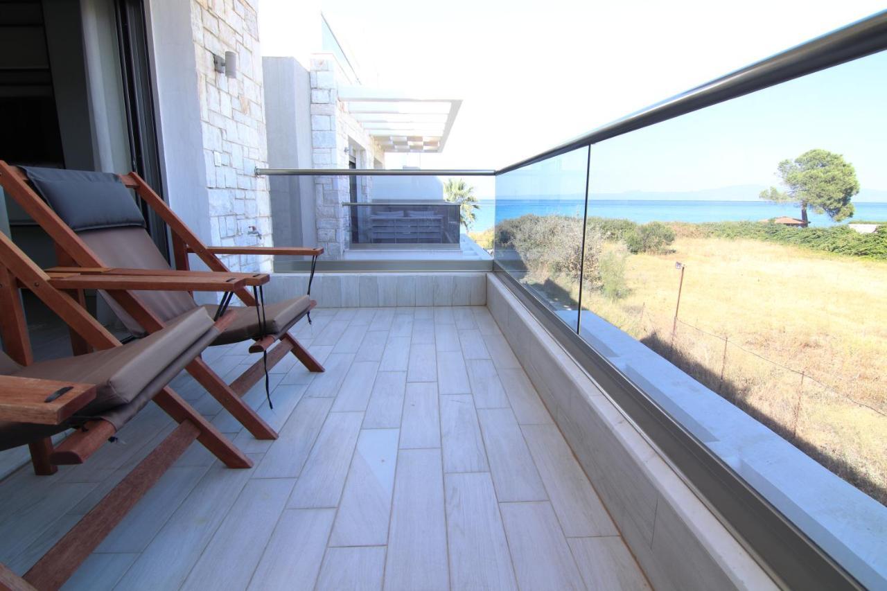 Hanioti Suite Maisonette In Front Of The Sea Eksteriør billede